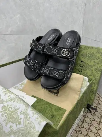 Gucci sz36-46 mnh0502